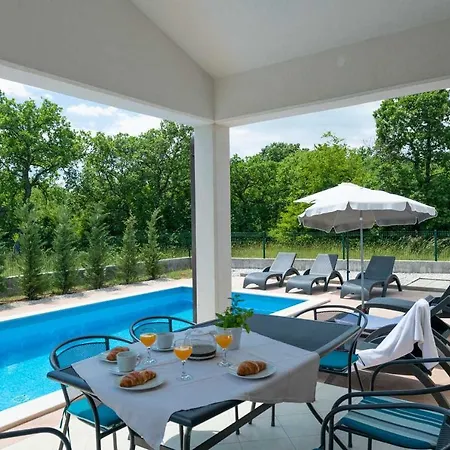 Casa Celestina Holiday home Vinez