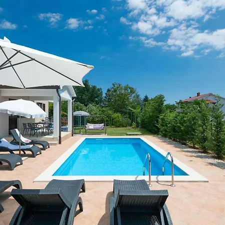 Holiday home Casa Celestina