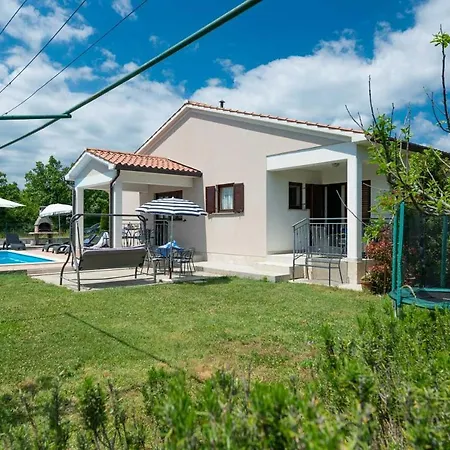 Casa Celestina Holiday home