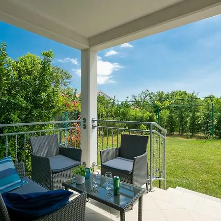Casa Celestina Holiday home Vinez